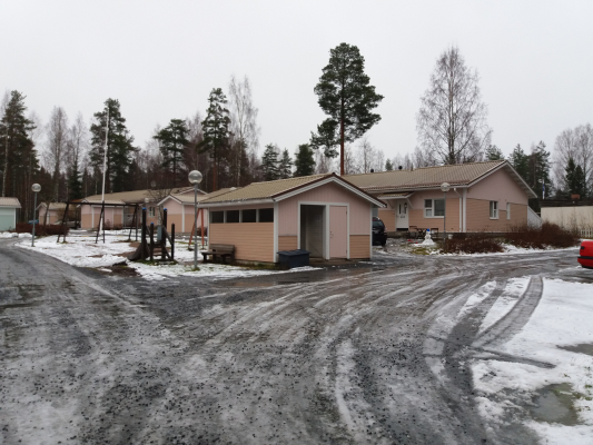 Rivitalokohteiden huoltomaalausta ja kunnostusta