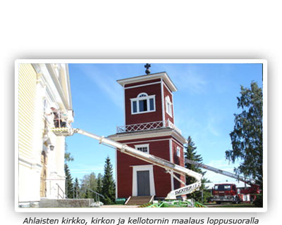 Ahlaisten kirkko, kirkon ja kellotornin maalaus